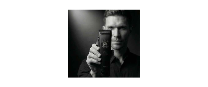 Comair BLACK VORTEX Pro Clipper schwarz Haarschneidemaschine